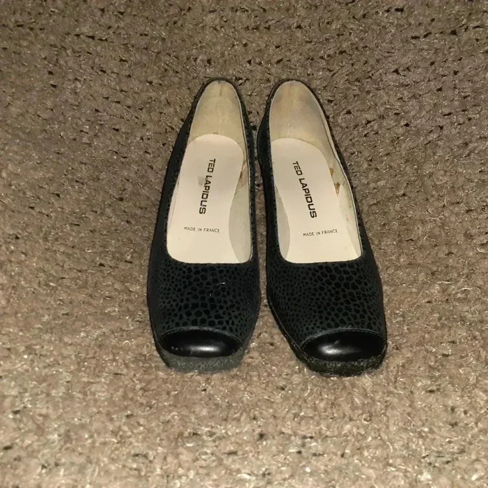Vintage TED LAPIDUS-Black Suede/Leather Patterned Wedges-Sz 38-Excellent